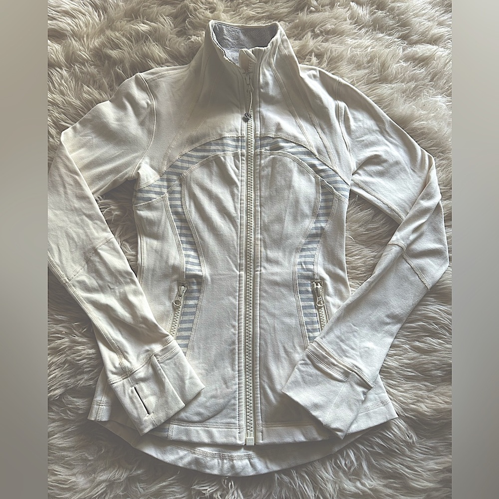Lululemon define jacket ivory with gray stripe detail.